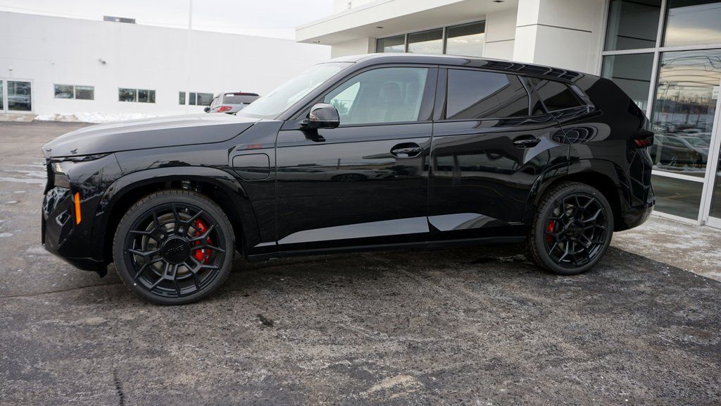 Used 2026 BMW XM Base with VIN 5YM33CS0XT9252770 for sale in Youngstown, OH