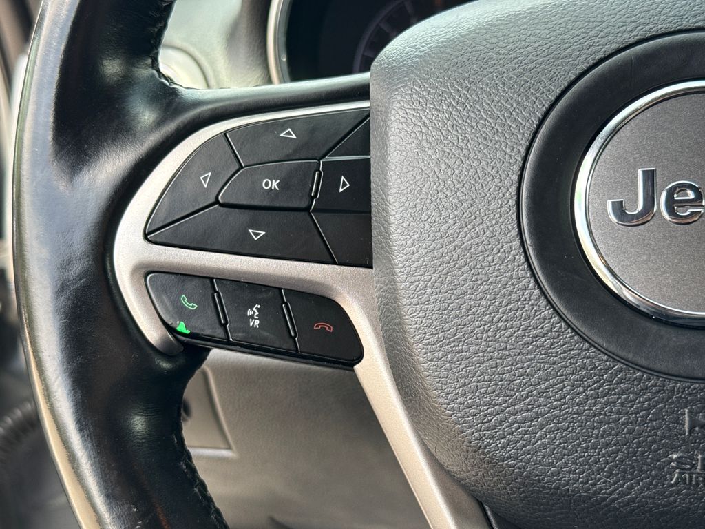 Certified Used 2020 Gray Jeep Altitude image 15
