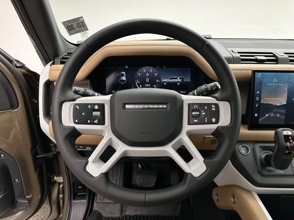 Thumbnail: 2025 Land Rover Defender - 30