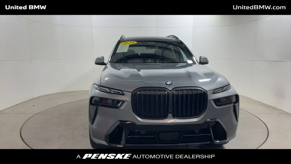 2024 BMW X7 xDrive40i 3
