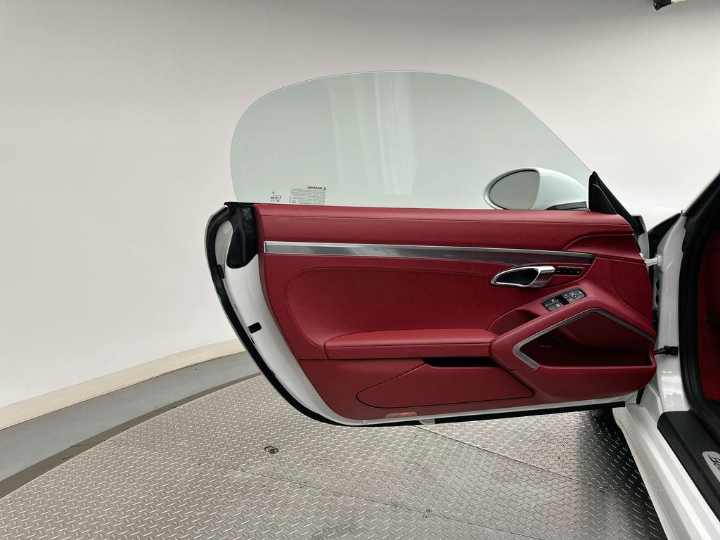 2024 Porsche 718 Boxster GTS 7