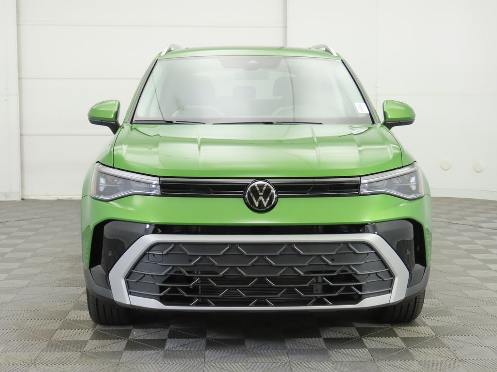 Thumbnail: 2025 Volkswagen Taos - 3