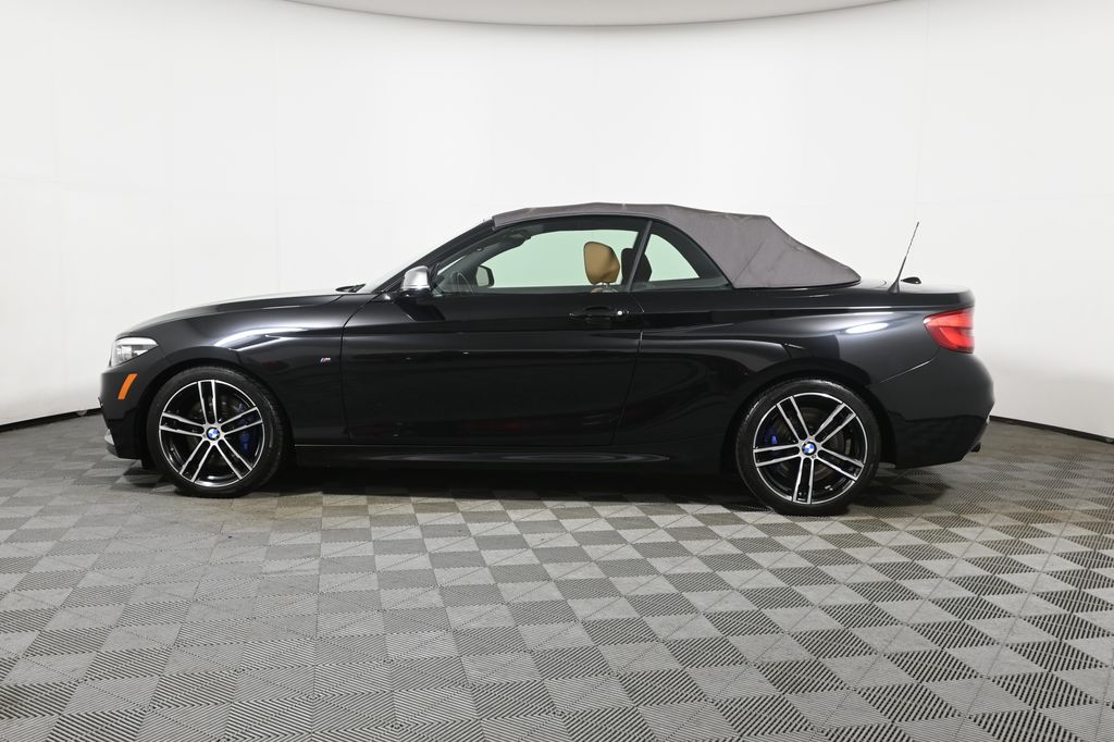 Thumbnail: 2019 BMW 2 Series - 2