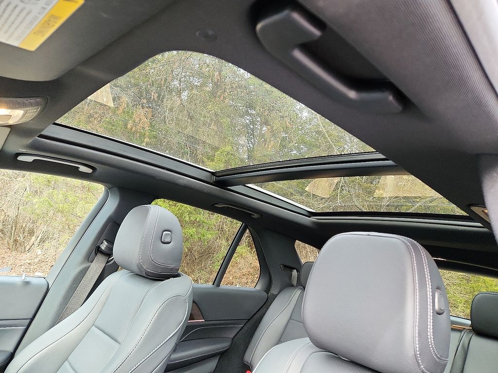 Thumbnail: 2024 Mercedes-Benz GLE - 15