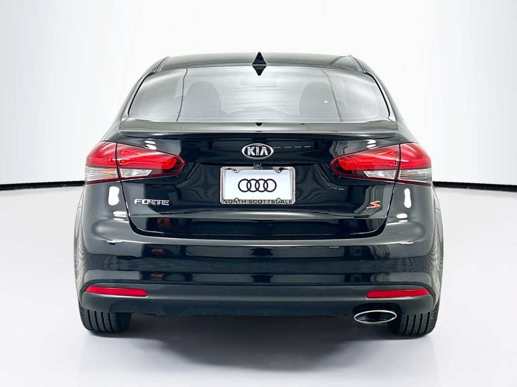 Thumbnail: 2018 Kia Forte - 6