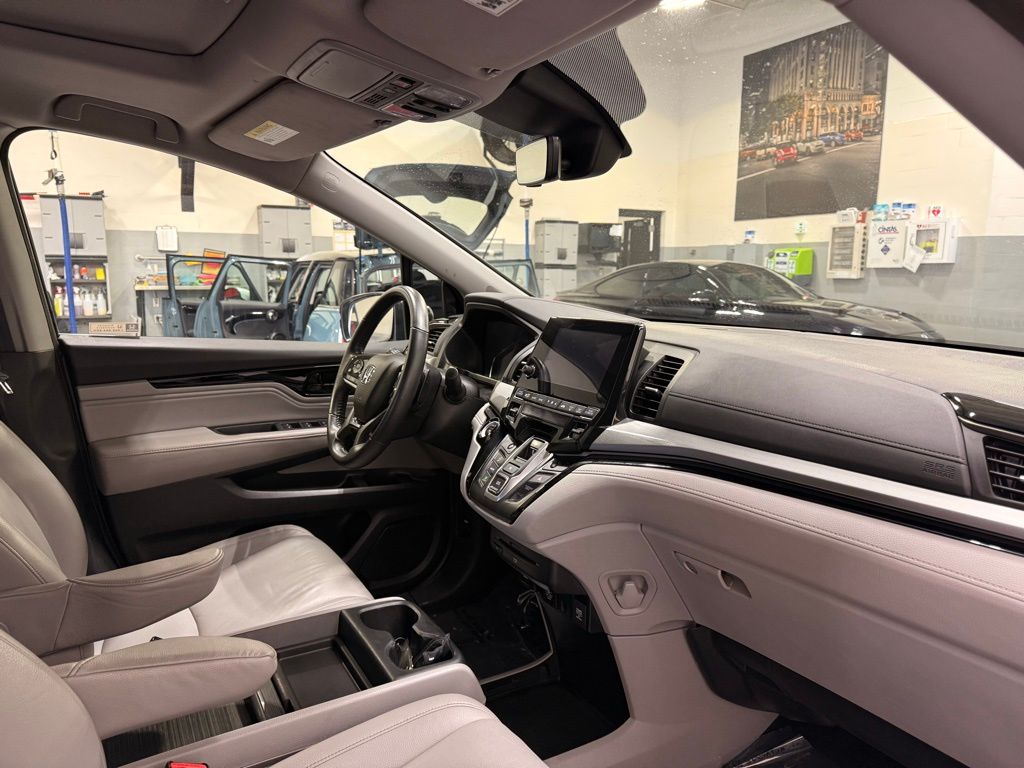 Thumbnail: 2023 Honda Odyssey - 27