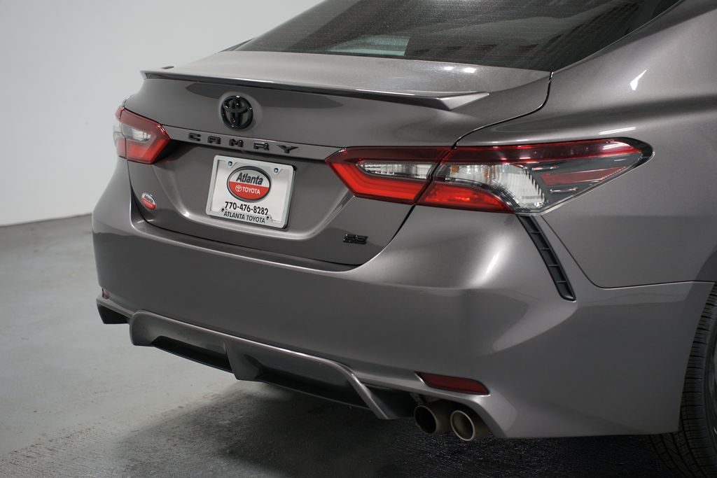 Thumbnail: 2022 Toyota Camry - 9