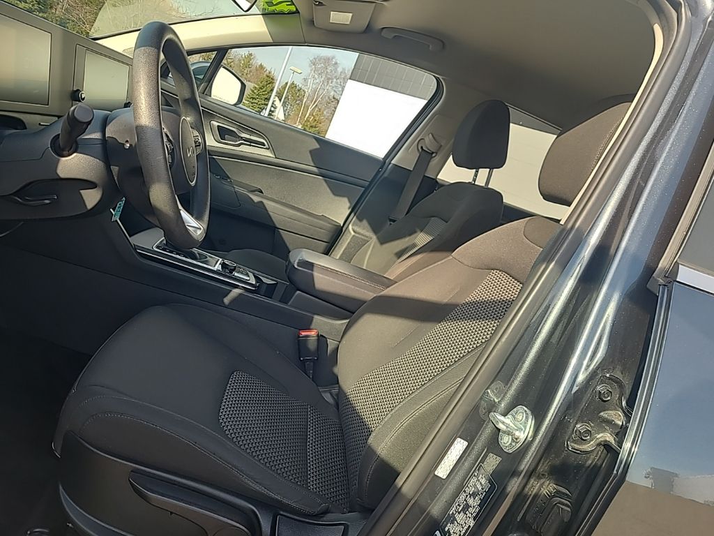 used 2025 Kia Sportage car, priced at $23,528