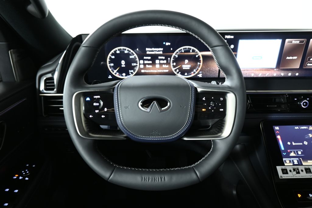 Thumbnail: 2026 INFINITI QX80 - 14