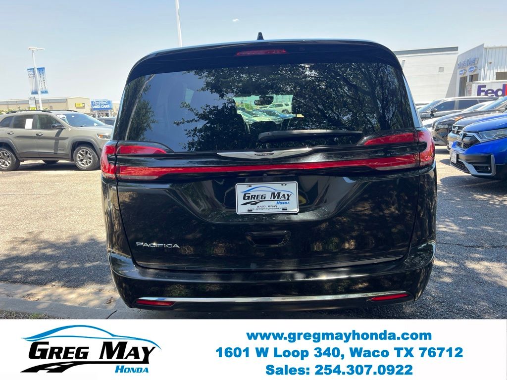 2022 Chrysler Pacifica Touring L - 6