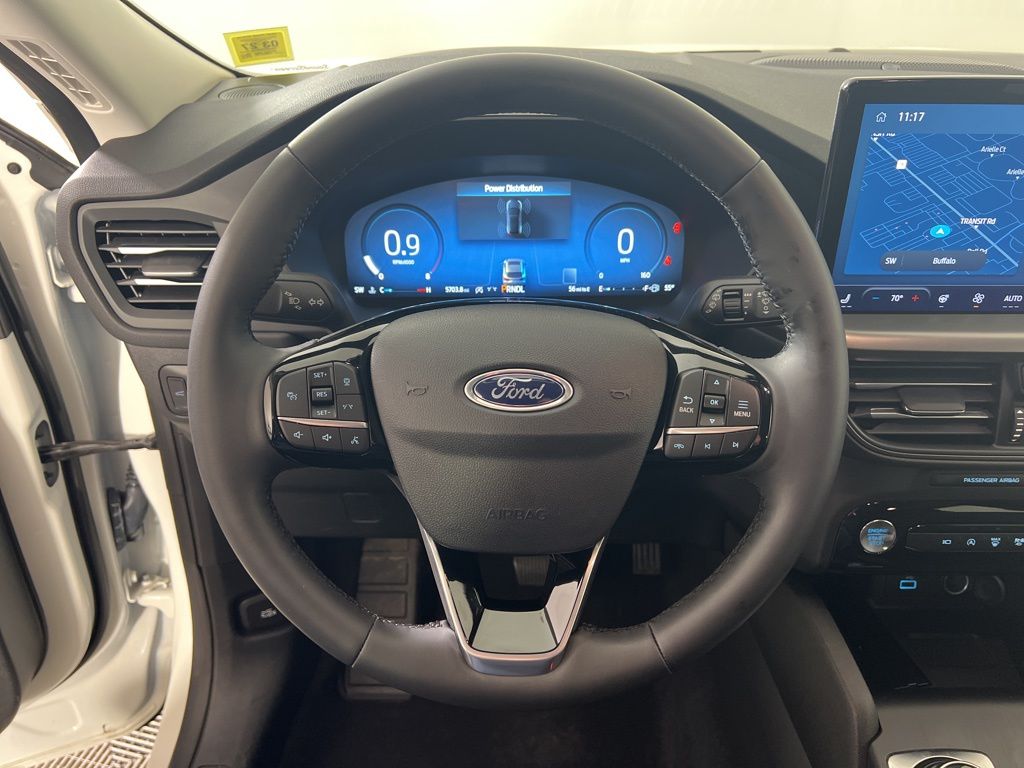Used 2023 White Ford Active image 17