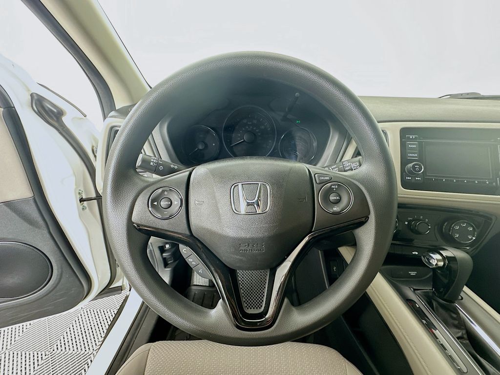 2018 Honda HR-V LX 11