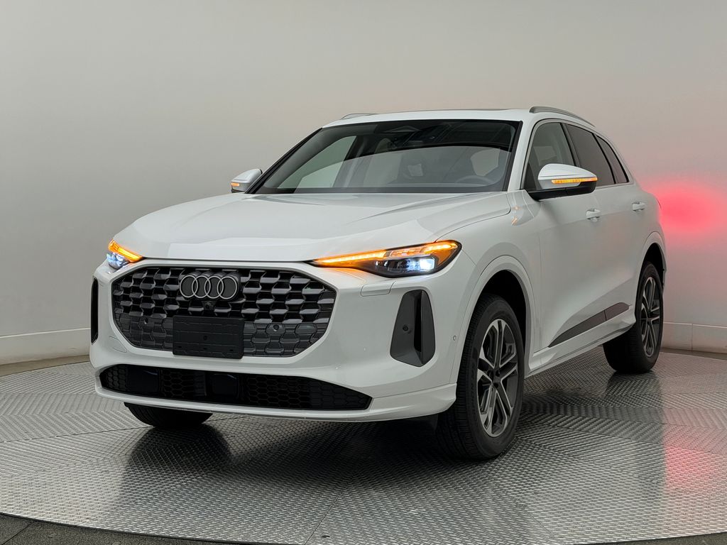 Thumbnail: 2026 Audi Q5 - 3