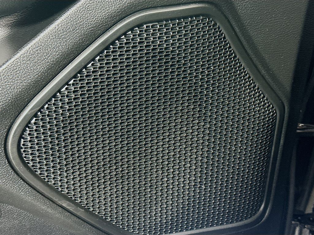 Thumbnail: 2021 RAM 1500 - 18