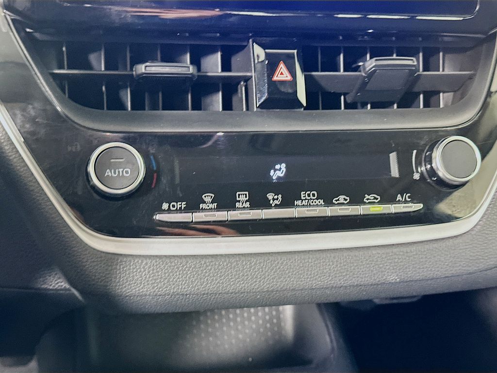 Thumbnail: 2024 Toyota Corolla - 16