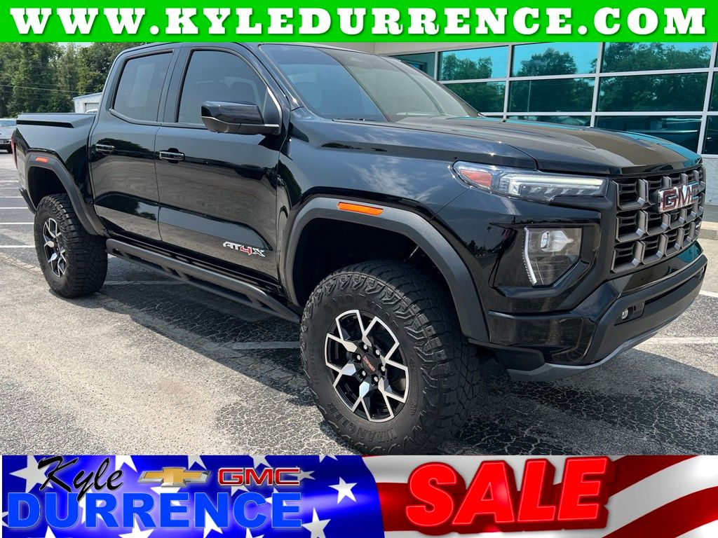 2025 GMC Canyon AT4 Crew Cab 4WD