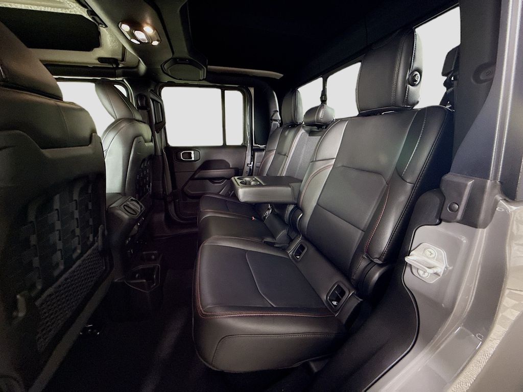 Thumbnail: 2023 Jeep Gladiator - 22