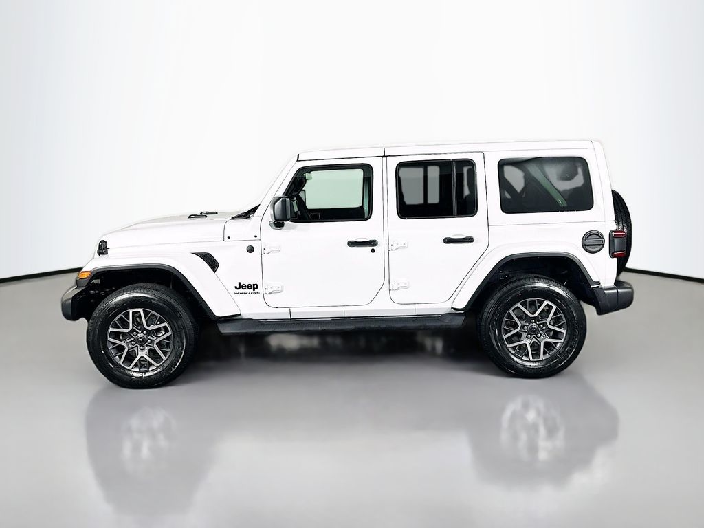 New 2026 White/off-white Jeep Sahara image 4