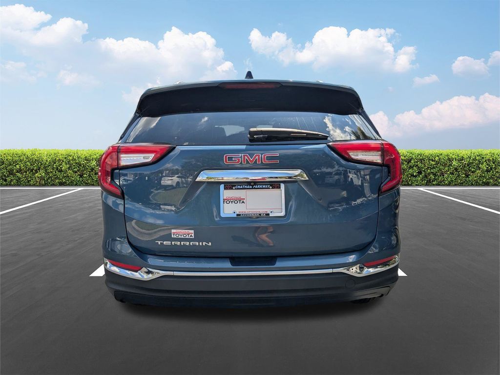 Used 2024 GMC Terrain SUV