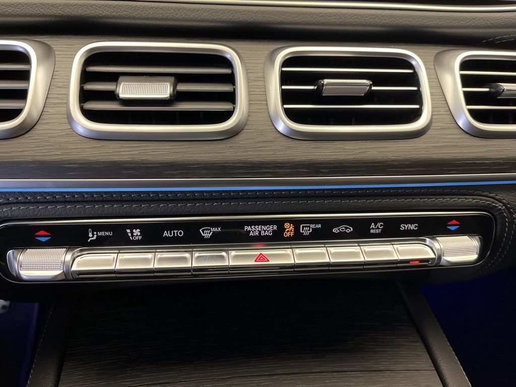 Thumbnail: 2026 Mercedes-Benz GLE - 18