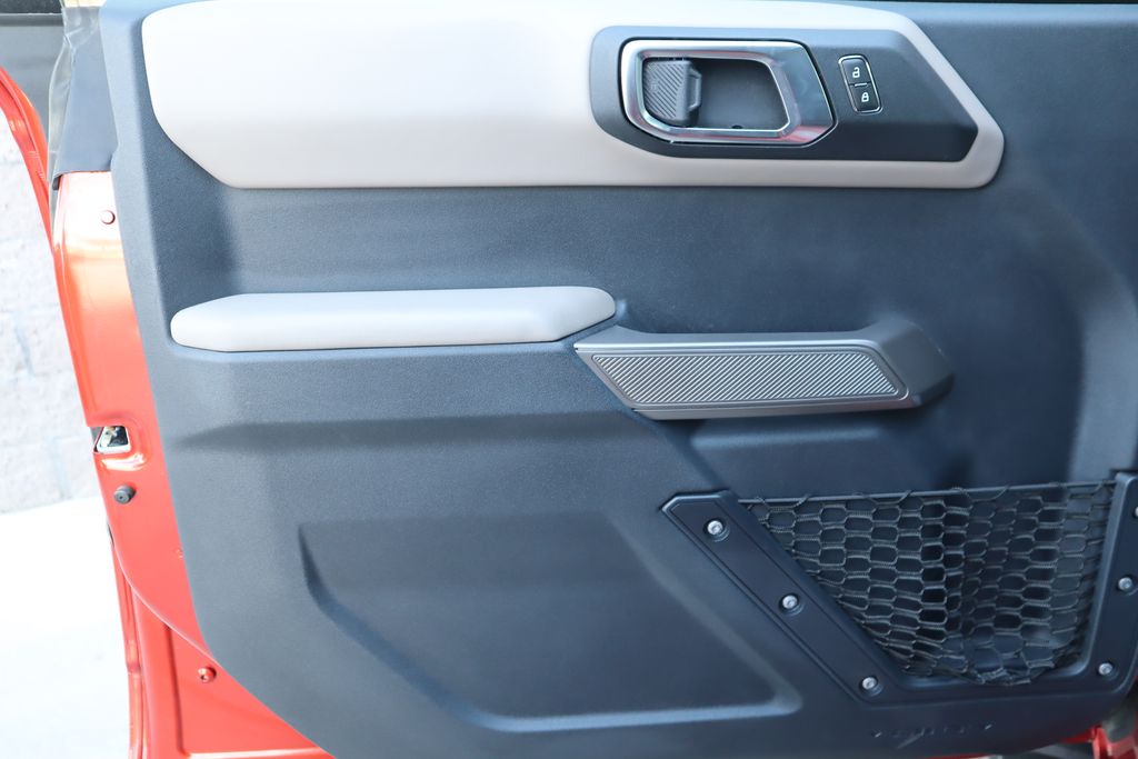 Thumbnail: 2022 Ford Bronco - 23