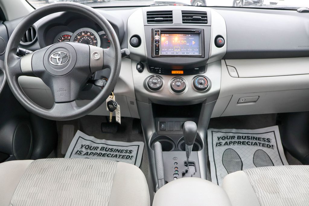 2010 Toyota RAV4 Base 30