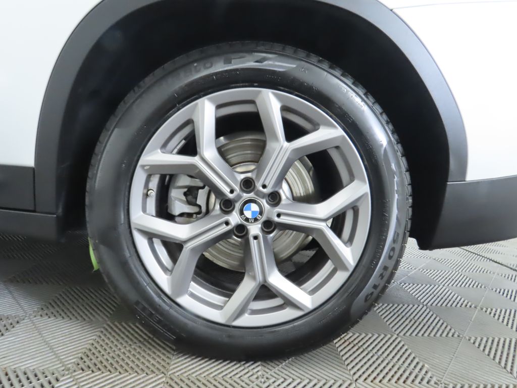 Thumbnail: 2023 BMW X3 - 32