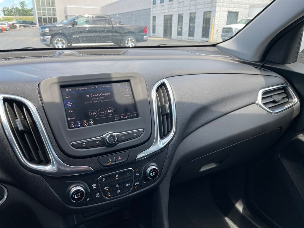 used 2024 Chevrolet Equinox car