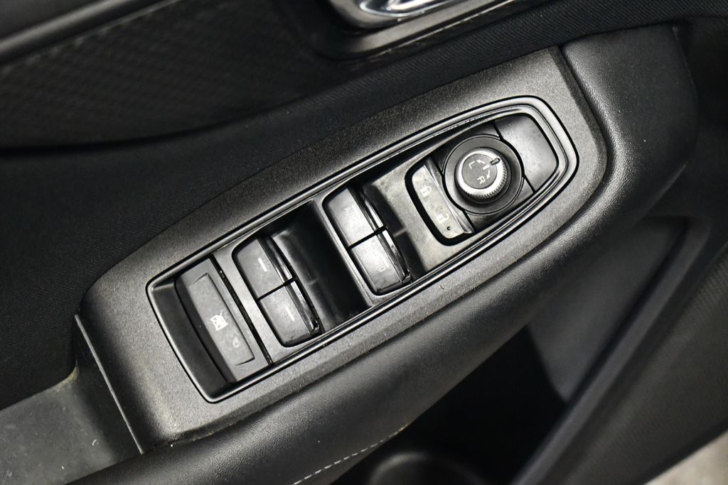 Thumbnail: 2021 Subaru Outback - 17