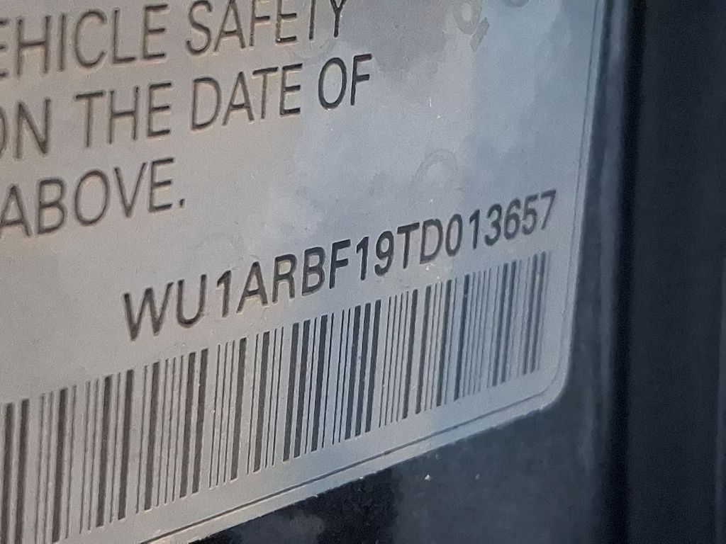 Thumbnail: 2026 Audi RS Q8 - 14