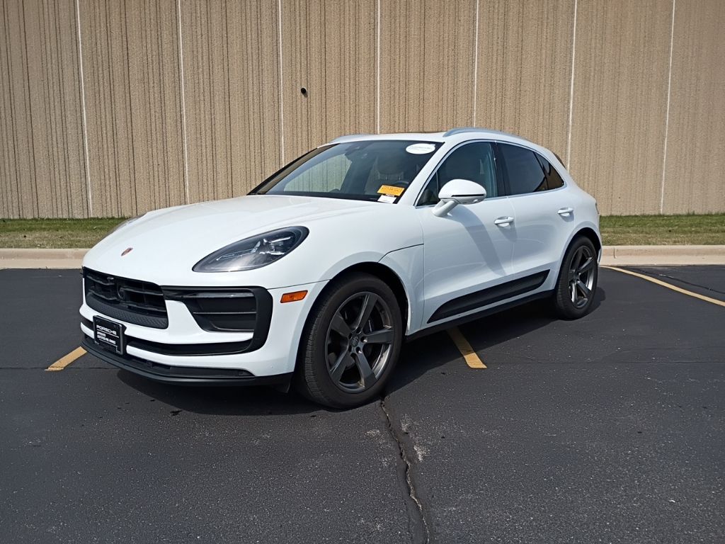 2023 Porsche Macan