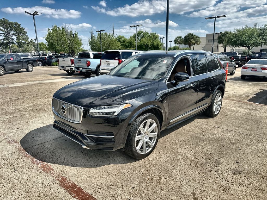 2017 Volvo XC90 Hybrid Plug-in T8 Inscription eAWD