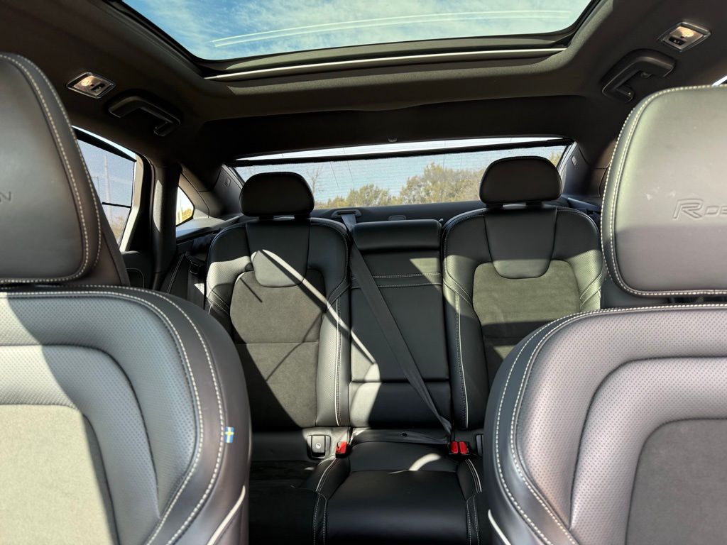 Thumbnail: 2020 Volvo S90 - 21