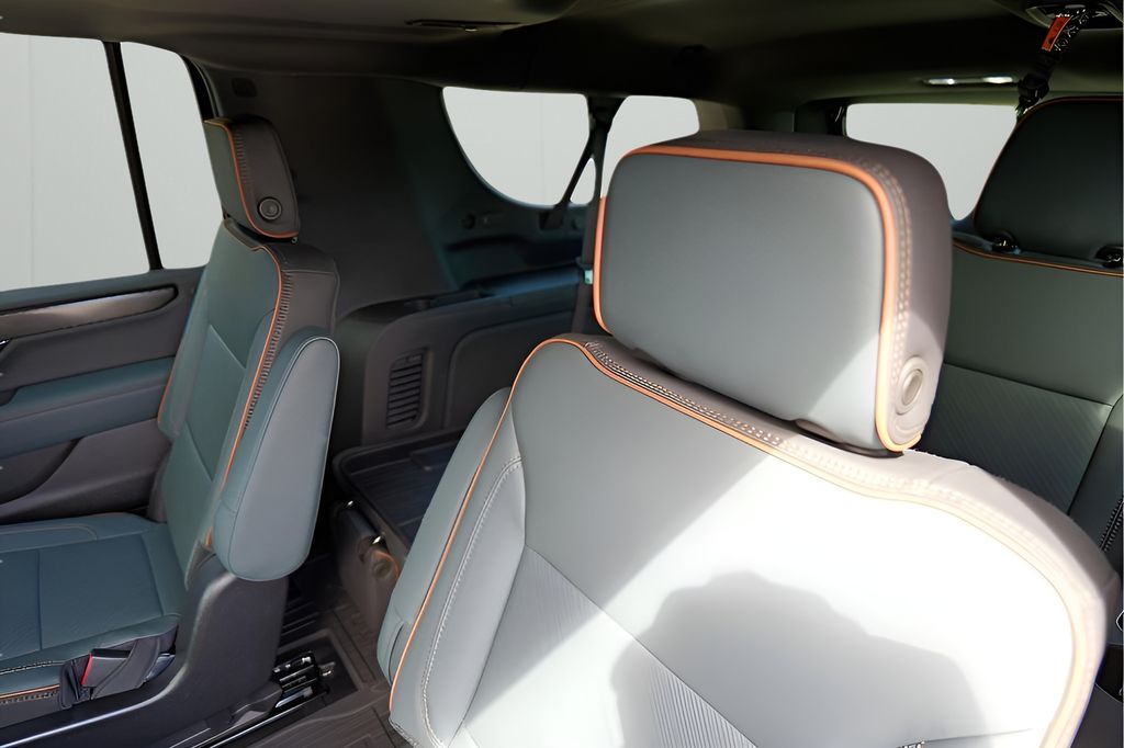 New 2026 Green GMC AT4 image 24