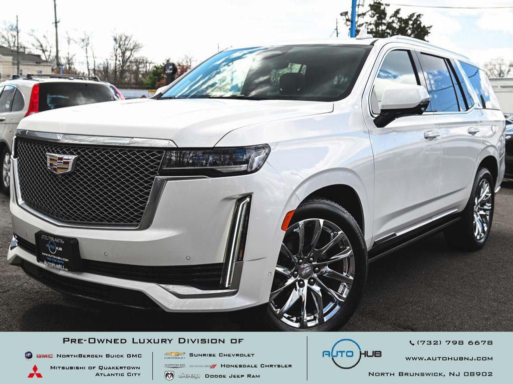 Crystal White Tricoat 2021 Cadillac Escalade Premium Luxury 4WD SUV / Crossover Four-Wheel Drive