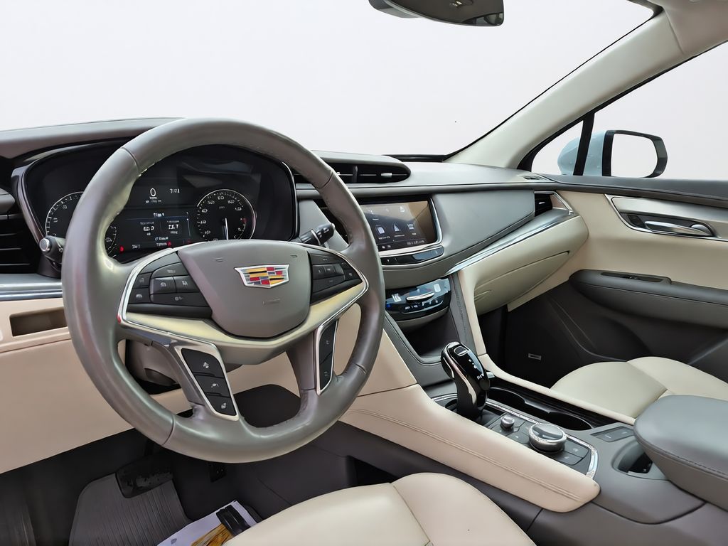 2022 Cadillac XT5 Premium Luxury White at AutoSavvy Houston Northwest