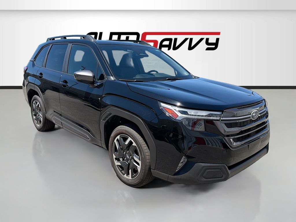 2025 Subaru Forester Limited's photo