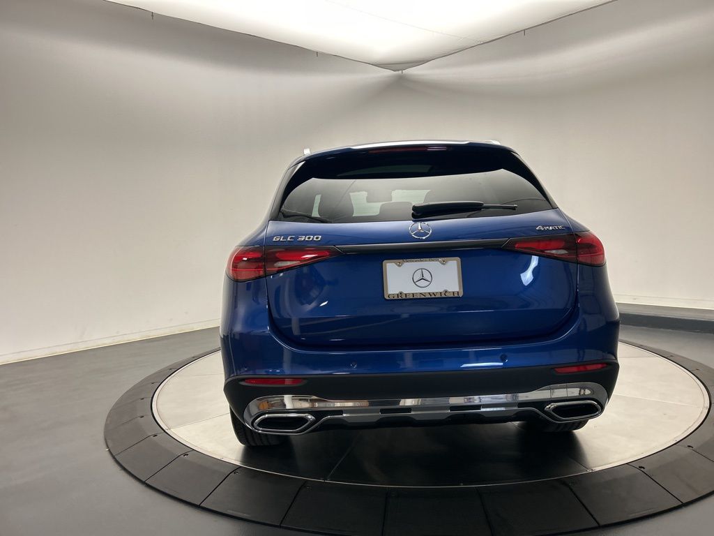 Thumbnail: 2026 Mercedes-Benz GLC - 6