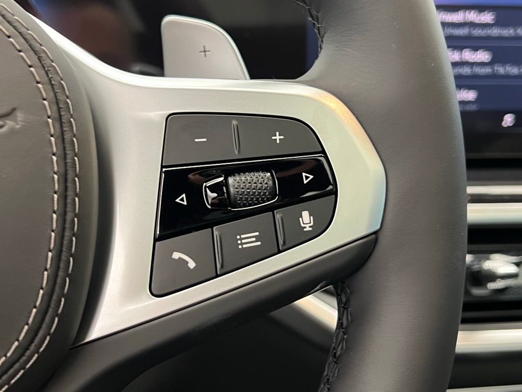 2025 BMW X5 sDrive40i 19