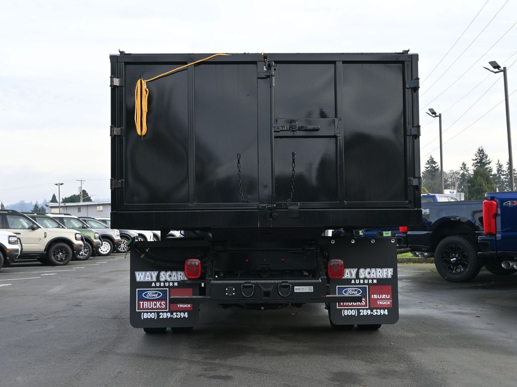 2025 Ford F-550 Chassis XL