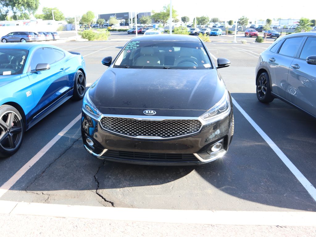 Thumbnail: 2017 Kia Cadenza - 2