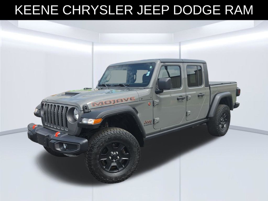Sting-Gray Clearcoat 2021 Jeep Gladiator Pickup Truck Four-Wheel Drive 8-Speed Automatic