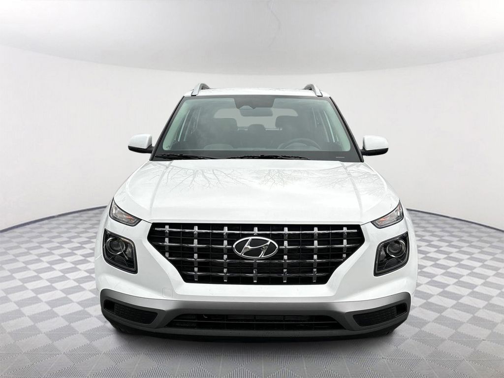 2025 Hyundai Venue SEL - 1
