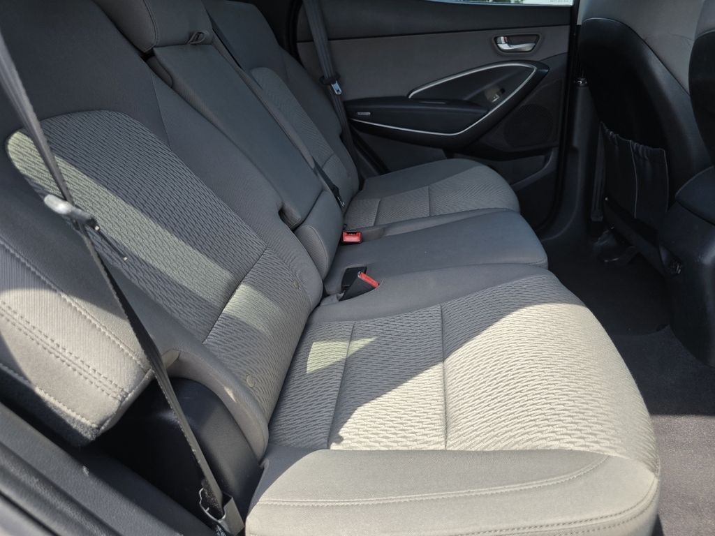 Used 2018 Gray Hyundai  image 19