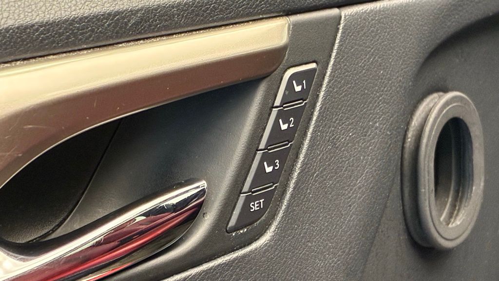 Thumbnail: 2020 Lexus RX - 12