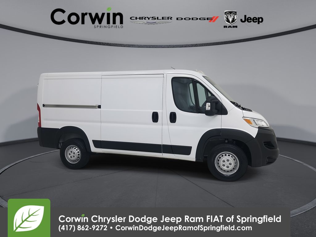 Bright White Clearcoat 2025 RAM ProMaster 2500 Tradesman 136 Low Roof Cargo Van FWD Van Front-Wheel Drive 9-Speed Automatic