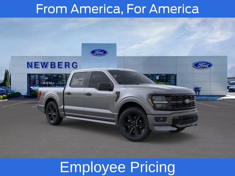 Carbonized Gray Metallic 2026 Ford F-150 Pickup Truck Four-Wheel Drive Automatic