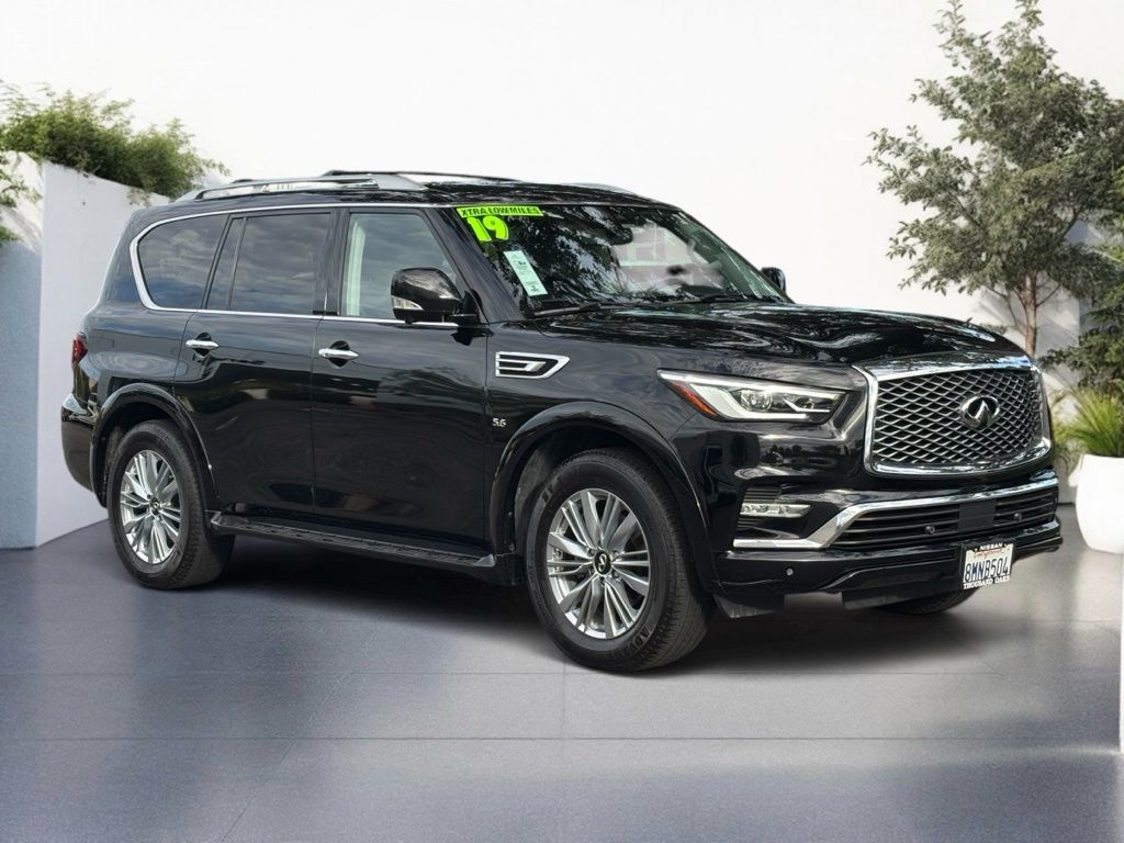  2019 INFINITI QX80 Luxe RWD   