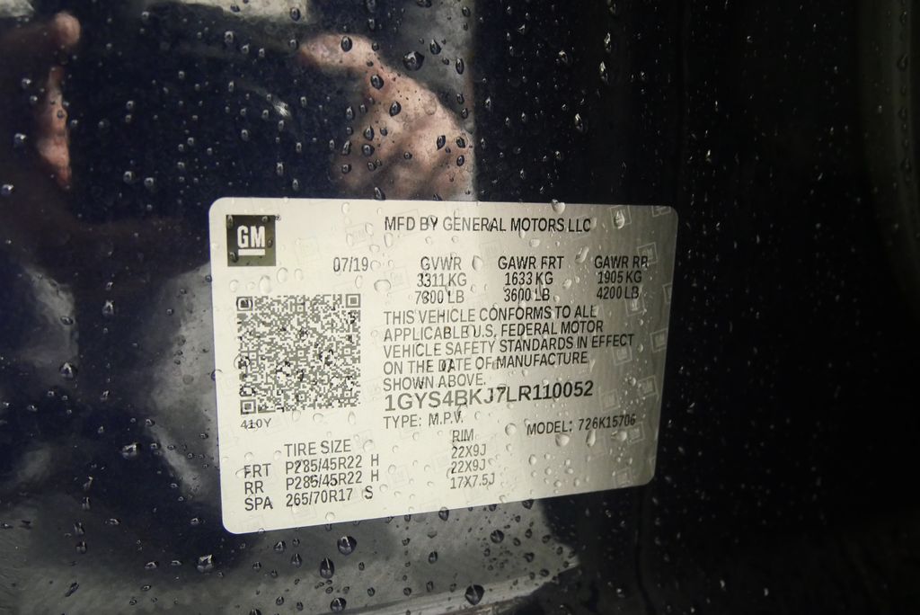 Thumbnail: 2020 Cadillac Escalade - 32