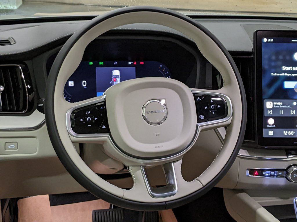 2026 Volvo XC60 Ultra - Photo 14